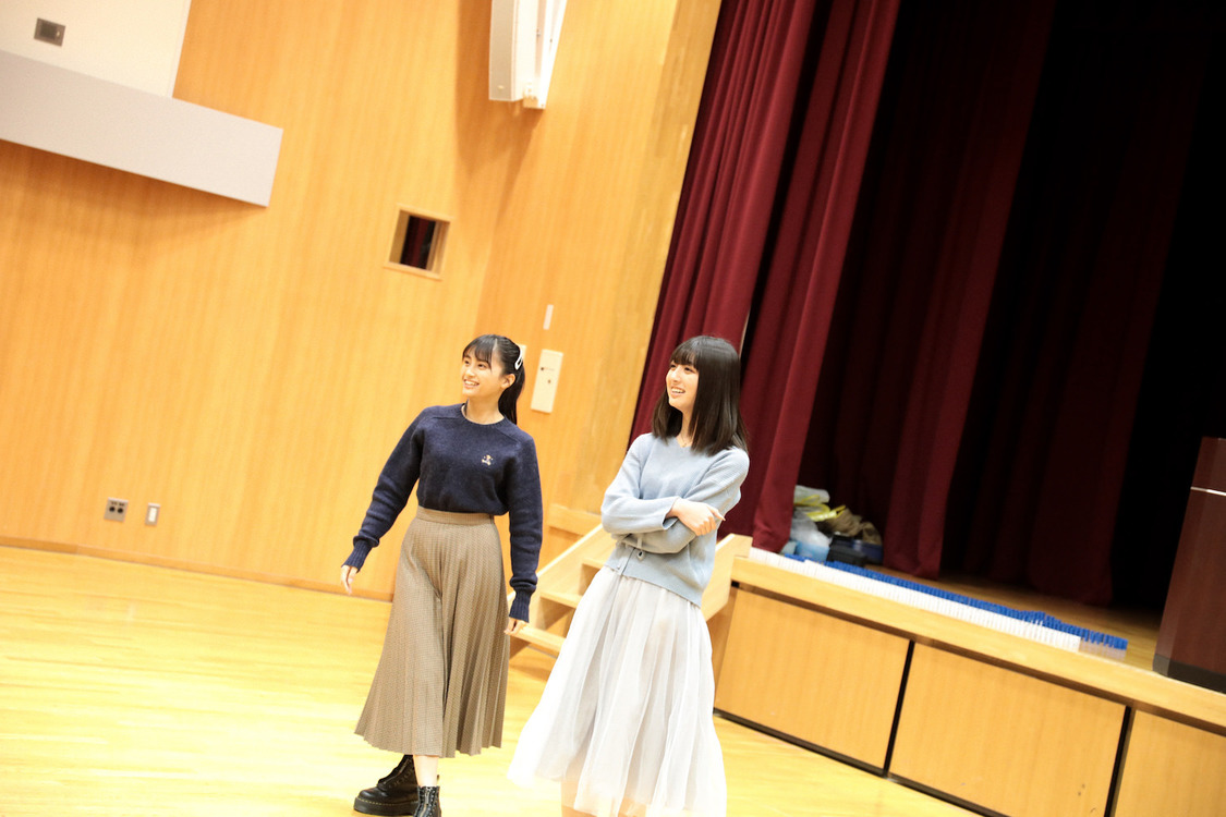 マジカル・パンチライン小山リーナ、清水ひまわり『ゆうなの那由多？超過酷！一万個ドミノライブツイスター』