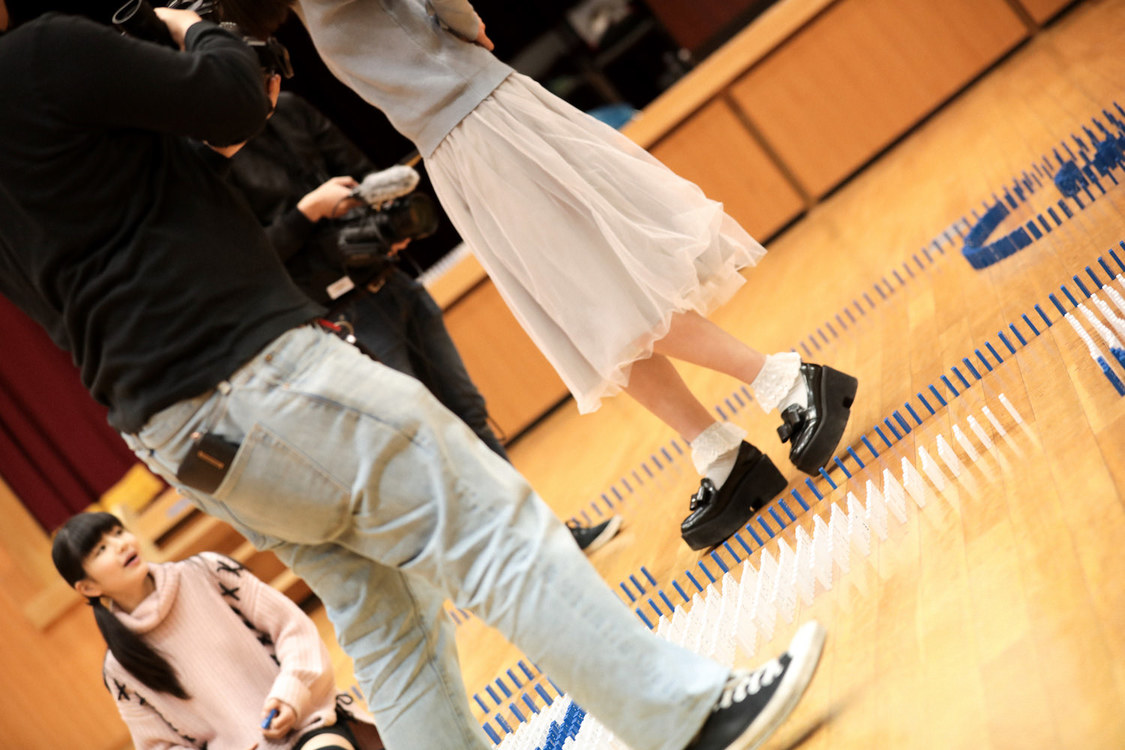 マジカル・パンチライン清水ひまわり『ゆうなの那由多？超過酷！一万個ドミノライブツイスター』