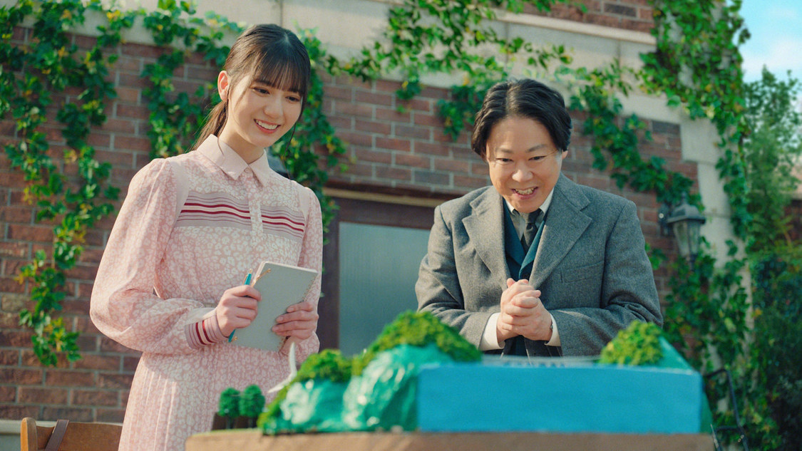 小坂菜緒（日向坂46）＆阿部サダヲ、新TV-CM「CO2を減らすために」篇「すすめ、ゼロカーボン！」篇 CMカット