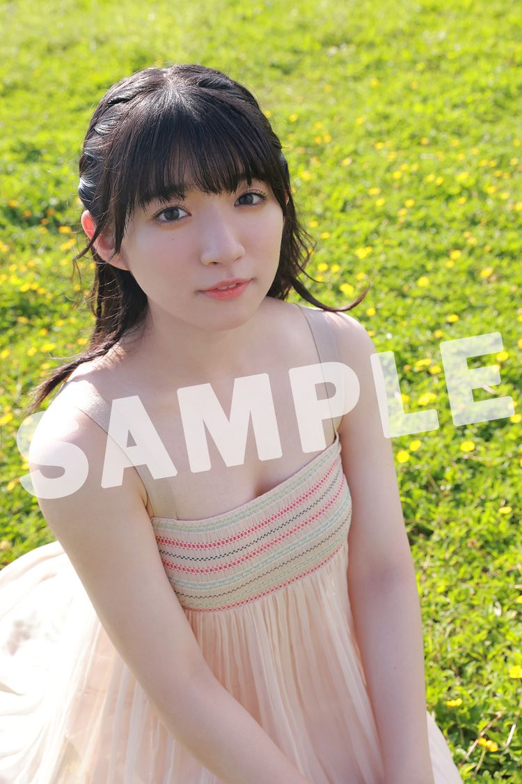 進藤あまね1st写真集　セブンネット特典ブロマイド