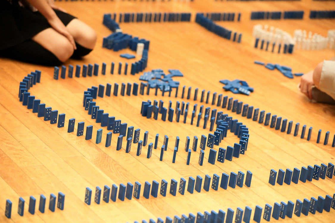 『ゆうなの那由多？超過酷！一万個ドミノライブツイスター』