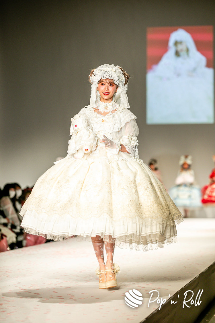 小山璃奈＜BABY,THE STARS SHINE BRIGHT／ALICE and the PIRATES 2023 S/S BRAND-NEW FASHION SHOW＞渋谷ヒカリエホール（2023年2月5日）