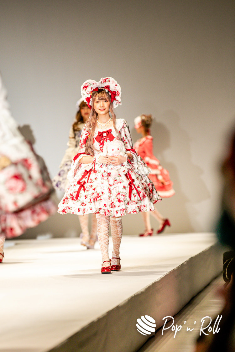 吉澤悠華（マジカル・パンチライン）＜BABY,THE STARS SHINE BRIGHT／ALICE and the PIRATES 2023 S/S BRAND-NEW FASHION SHOW＞渋谷ヒカリエホール（2023年2月5日）