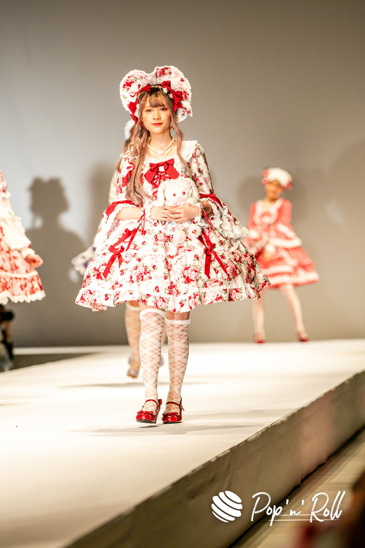 吉澤悠華（マジカル・パンチライン）＜BABY,THE STARS SHINE BRIGHT／ALICE and the PIRATES 2023 S/S BRAND-NEW FASHION SHOW＞渋谷ヒカリエホール（2023年2月5日）