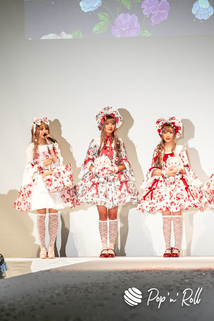 沖口優奈、宇佐美空来、吉澤悠華＜BABY,THE STARS SHINE BRIGHT／ALICE and the PIRATES 2023 S/S BRAND-NEW FASHION SHOW＞渋谷ヒカリエホール（2023年2月5日）