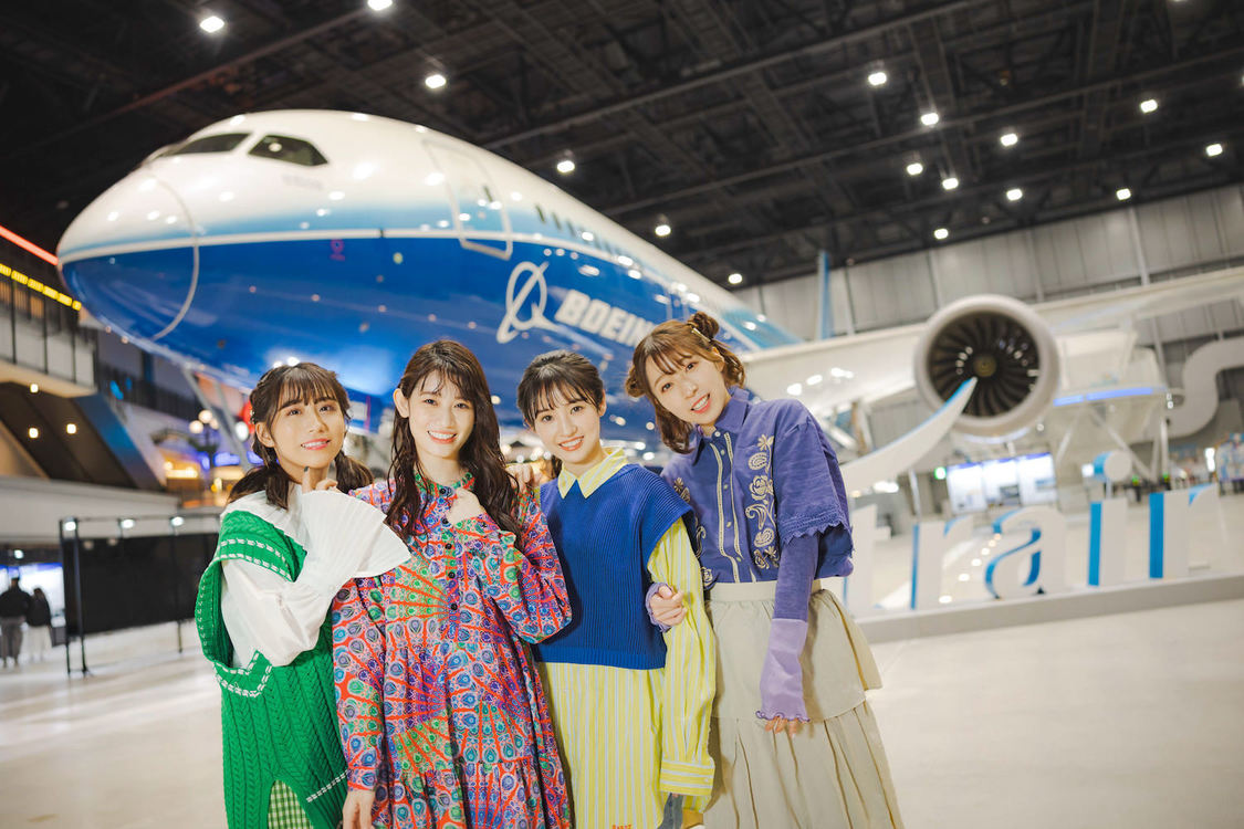 『TEAM SHACHI 「#空旅はセントレアから」カレンダー』イメージ画像