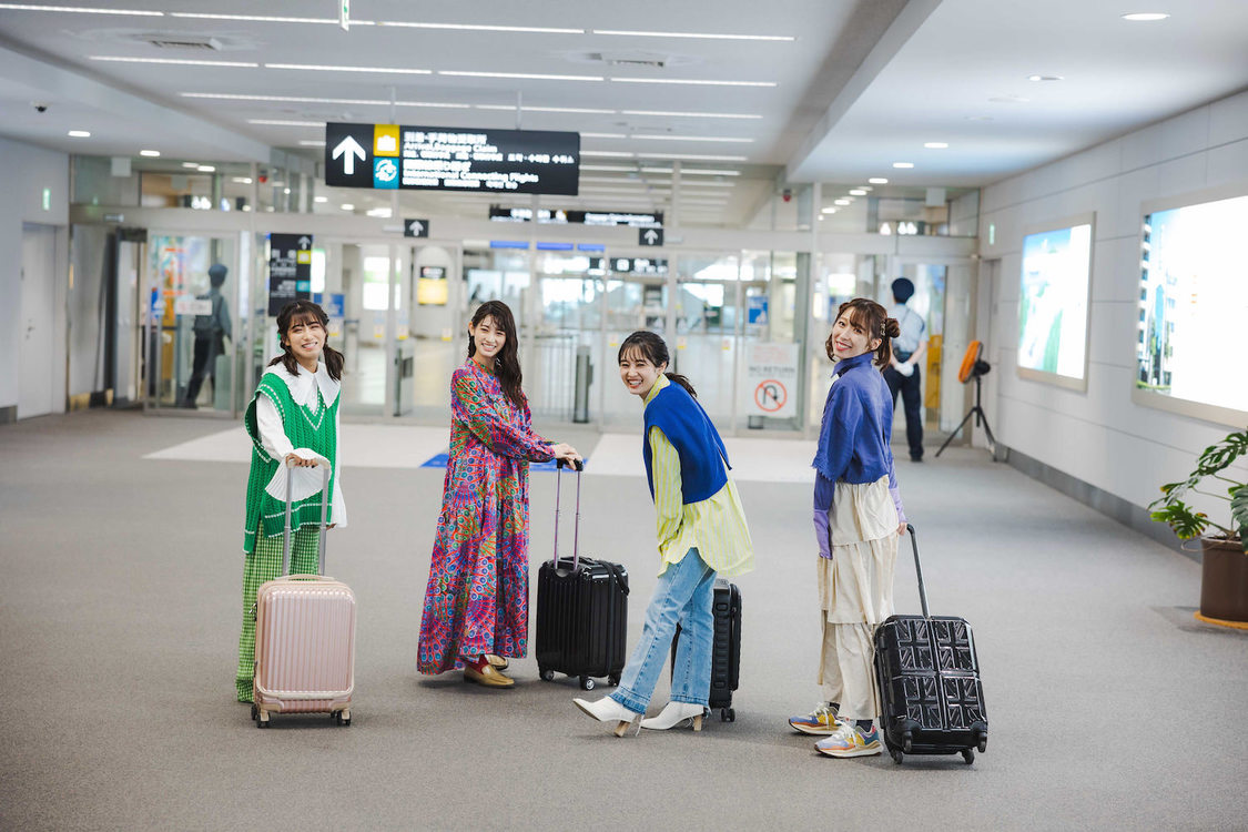 『TEAM SHACHI 「#空旅はセントレアから」カレンダー』イメージ画像