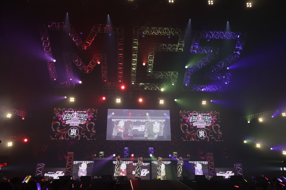 ももいろクローバーZ＜ニッポン放送 ももいろクローバーZ ももクロくらぶxoxo 〜バレンタイン DE NIGHT だぁ〜Z！2023＞横浜アリーナ（2023年2月11日）