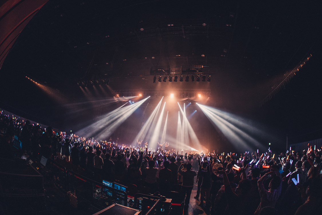 #2i2（©️真島洸／#ニーニ）