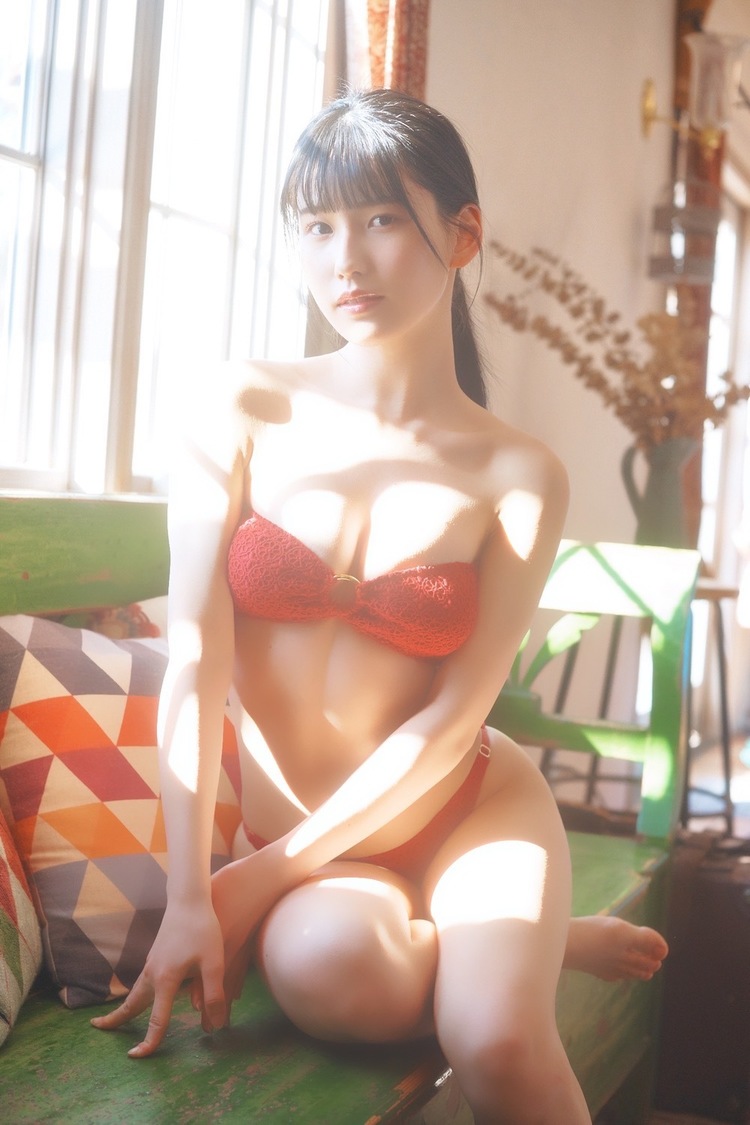 森嶋あんり（©️岡本武志／集英社）