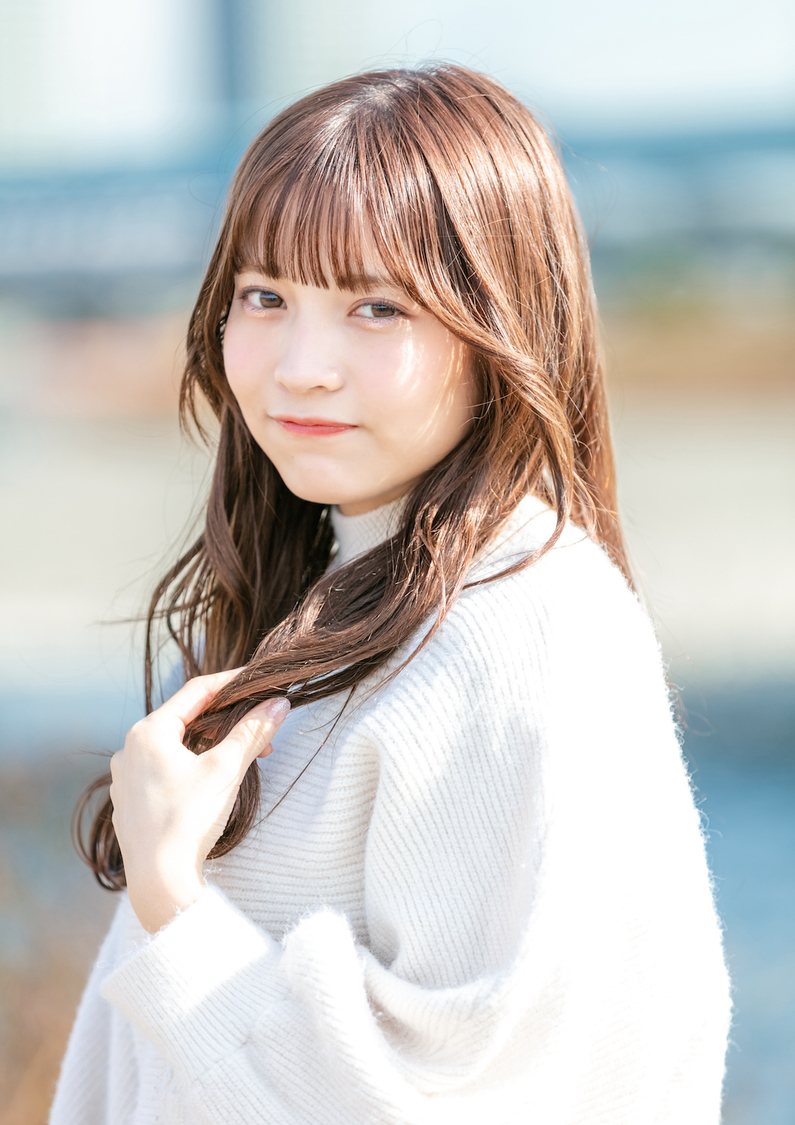 デジタルパーソナルブック『黒嵜菜々子（Peel the Apple） 　天真爛漫』より