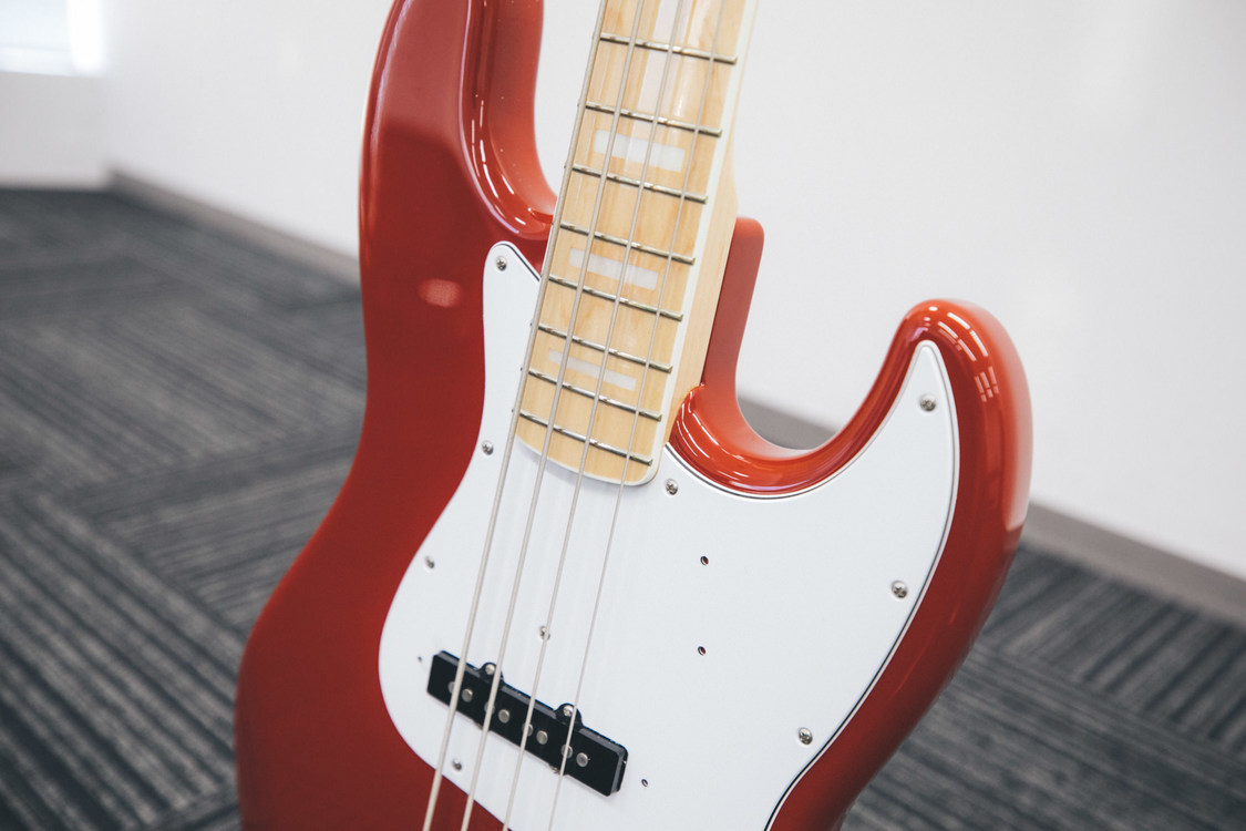  一ノ瀬みか（神宿）所有のFenderのジャズベース