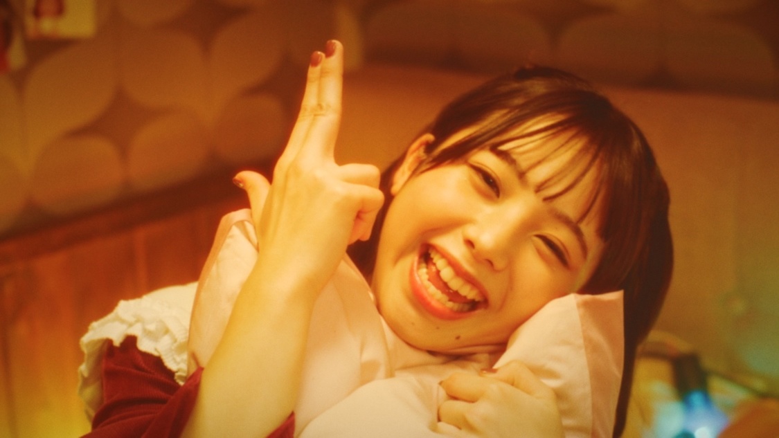 都内某所「ハバナイスデーイ」MVより