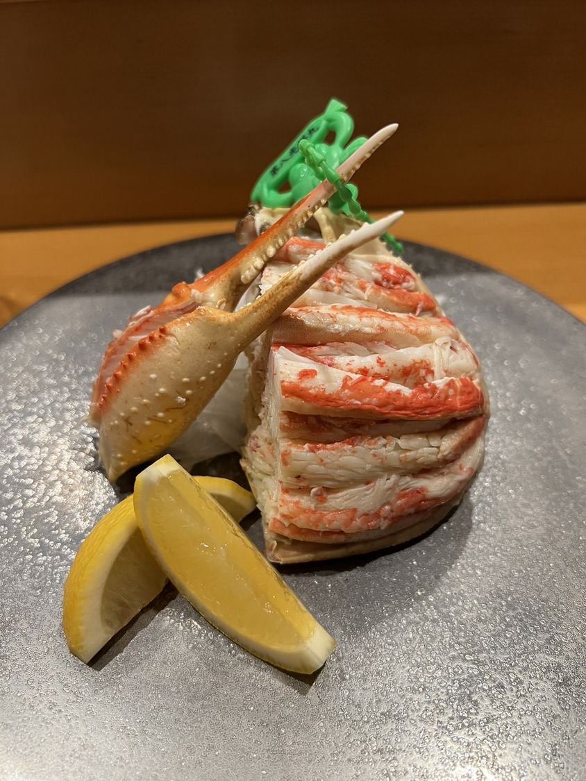 大塚びるちゃんと美味しい割烹料理屋さんに行きました。2人で5合ほど日本酒を飲み、お会計は1人2万円で一気に酔いが覚めました。