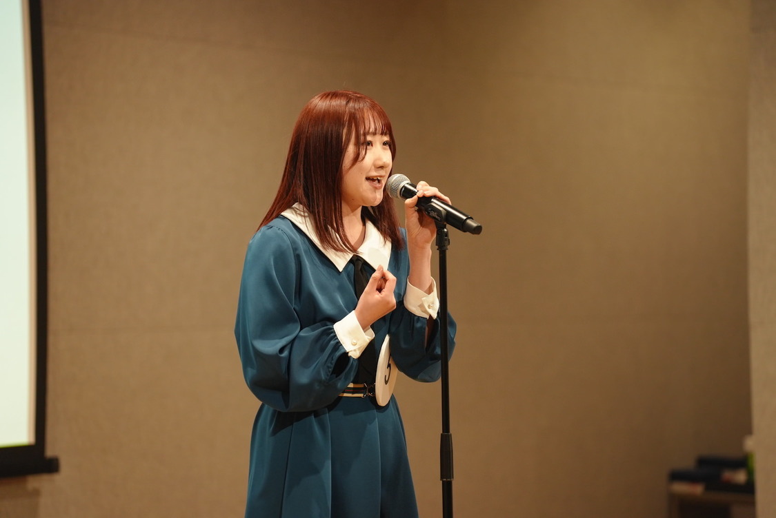 ロンロン（©美少女図鑑,All Right Reserved）