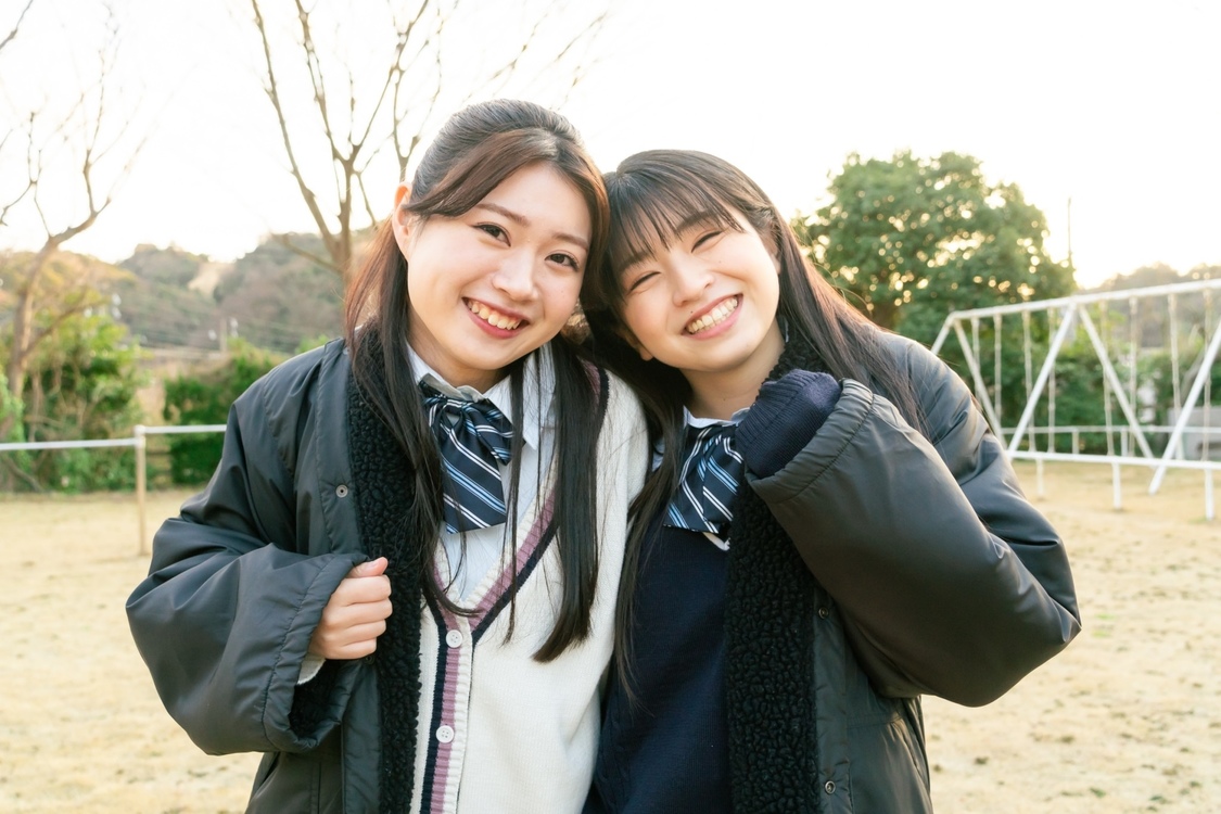 中川千尋、佐々木ほのか