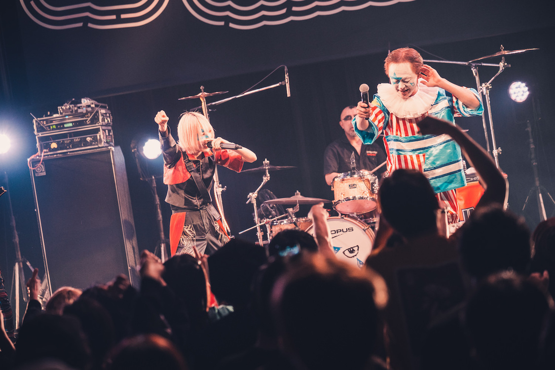 ニューロティカ＆滝沢ひなの（NEO JAPONISM）＜ネオロティカ -ウチらいつでもロックバカ-＞Spotify O-WEST（2023年2月25日）