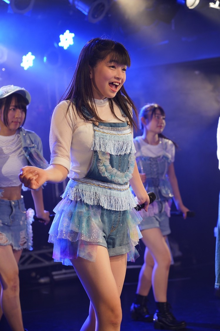 ＜アップアップガールズ(２) ライブツアー2019 アオイハル アツイナツ＞