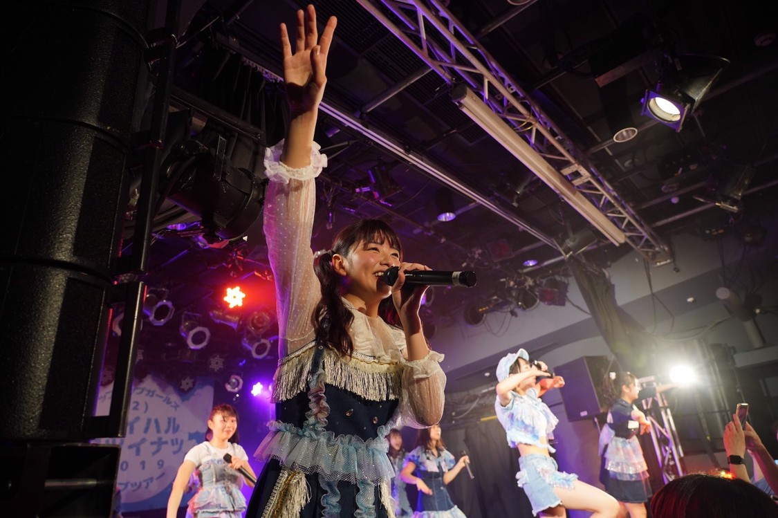 ＜アップアップガールズ(２) ライブツアー2019 アオイハル アツイナツ＞