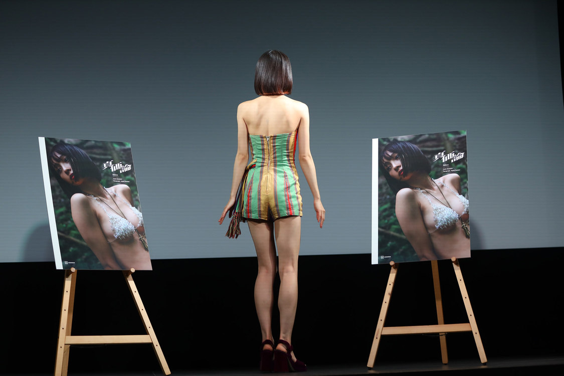 華村あすか＜2nd写真集発売＞会見（2023年3月18日）