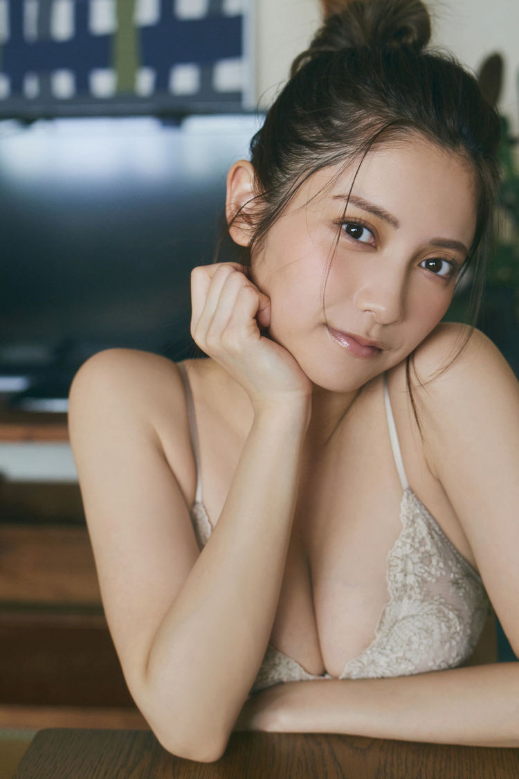 桃月なしこ『週刊プレイボーイ』アザーカット