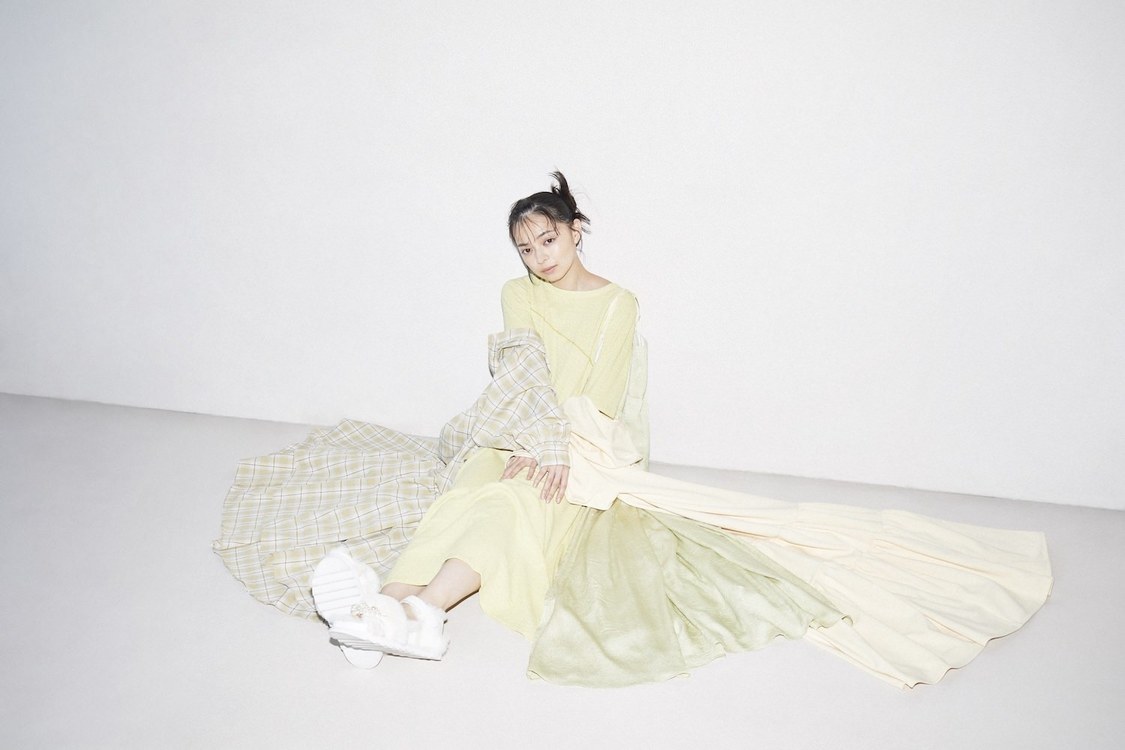 Moe Kamikokuryo × Flower #01 花と上國料萌⾐