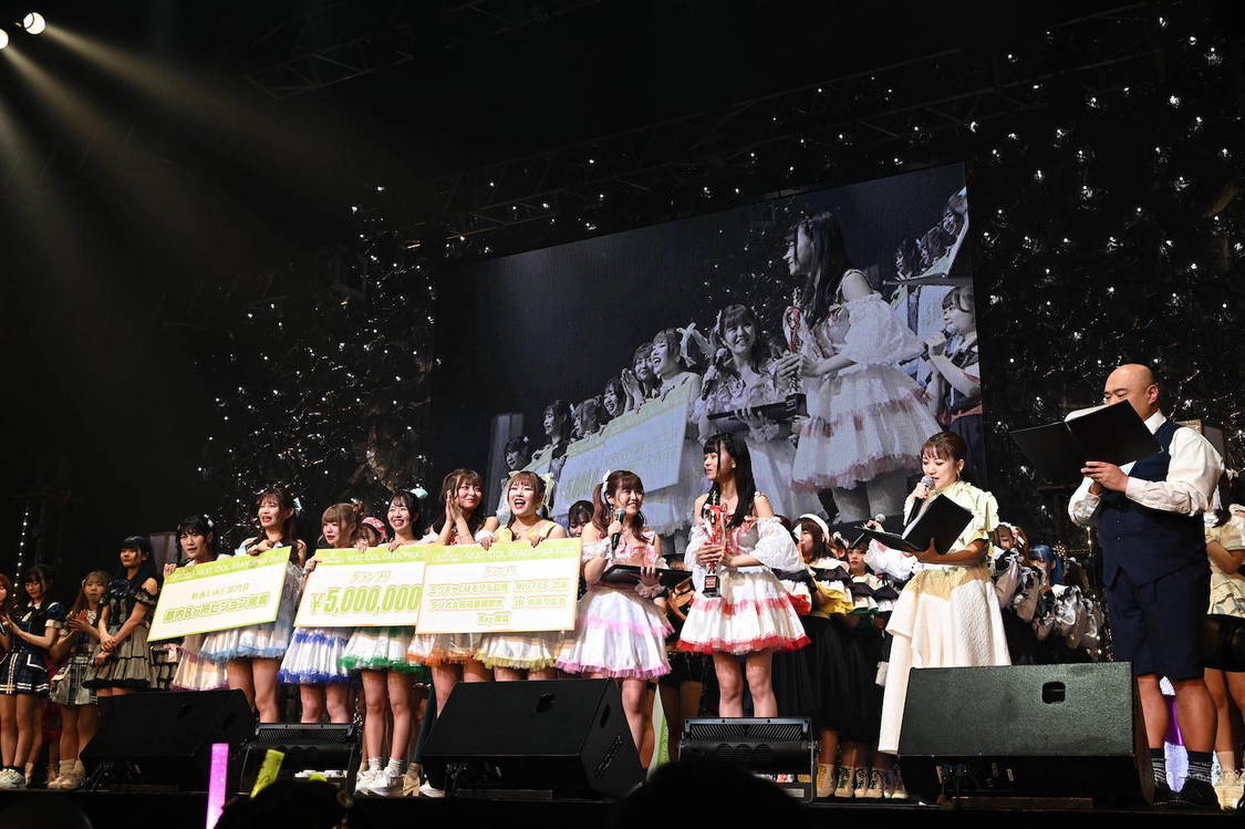 授賞式＜NIG FES 2023＞TOKYO DOME CITY HALL（2023年3⽉23⽇／©︎NEXT IDOL GRANDPRIX 実行委員会）