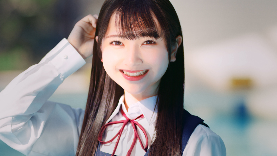 AKB48「どうしても君が好きだ」MVより（©️AKB48 ）