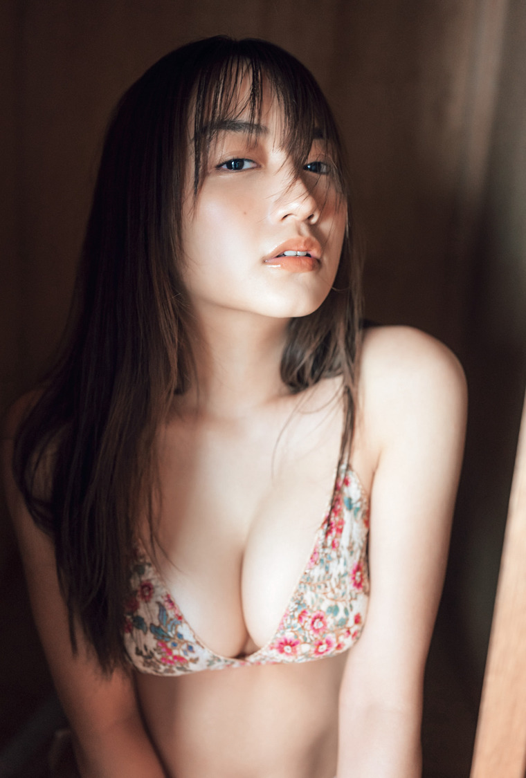 BLT 特大直筆サインパネル 100枚限定 黒木ひかりさん 黒木ひかり on X: 