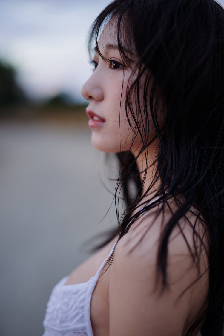 横野すみれ『週刊プレイボーイ』アザーカット（©熊谷貫／週刊プレイボーイ）