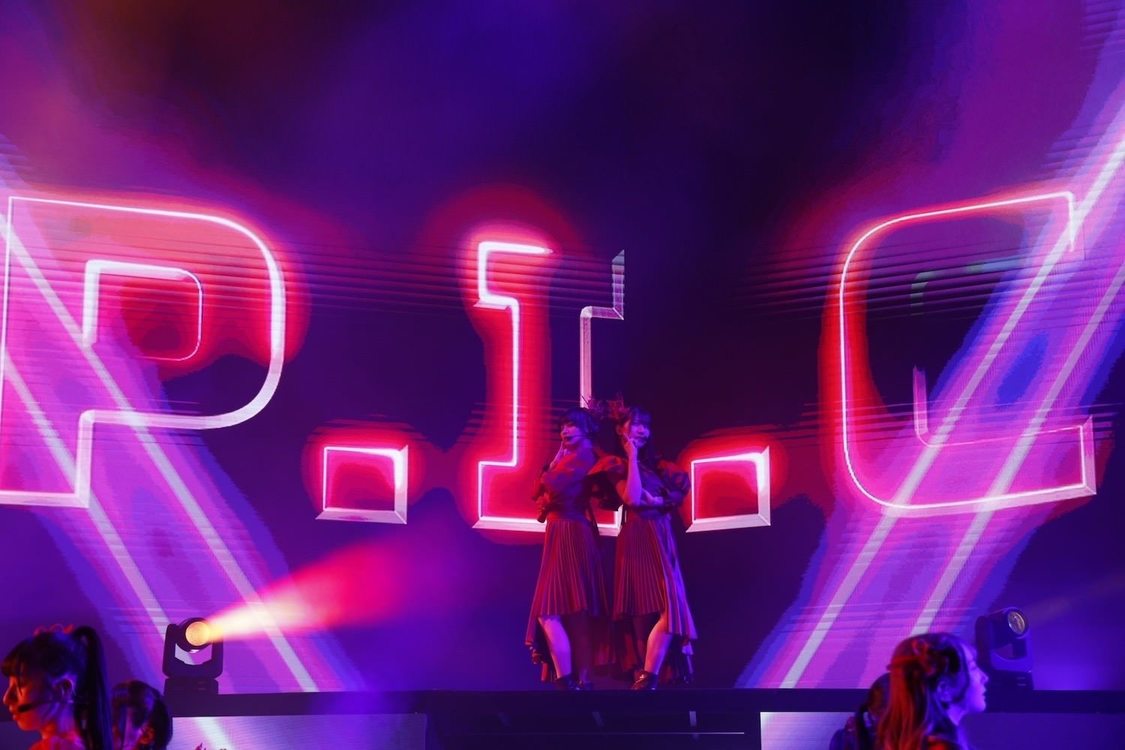 ＜≠ME 4th ANNIVERSARY PREMIUM CONCERT＞東京国際フォーラム ホールA（2023年3月31日／©YOANI/KING RECORDS）