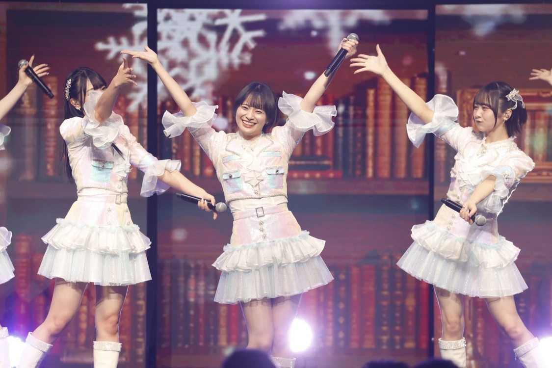 ＜≠ME 4th ANNIVERSARY PREMIUM CONCERT＞東京国際フォーラム ホールA（2023年3月31日／©YOANI/KING RECORDS）