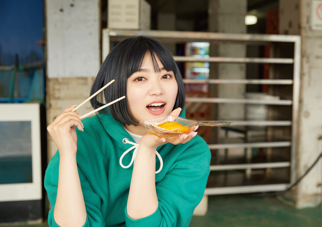 『柏木ひなたカレンダー2023.4ｰ2024.3』MAILIVISオリジナルボーナスページ（©SDP）