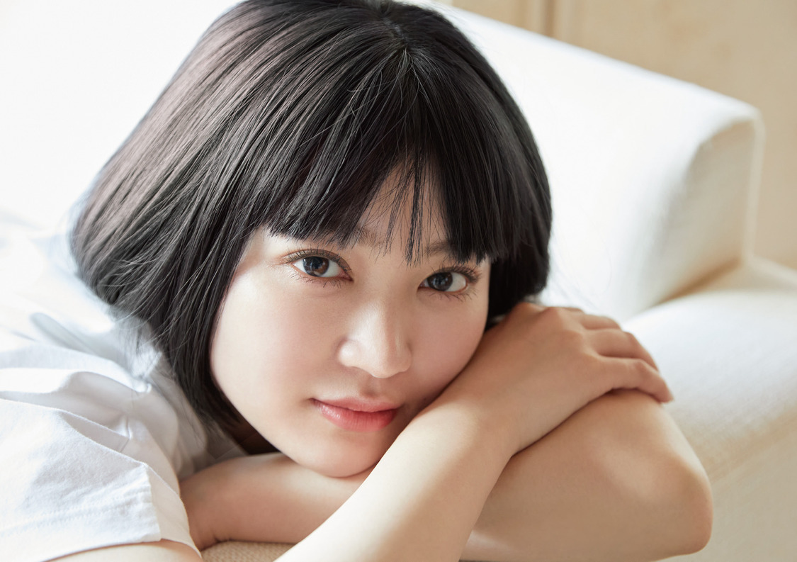 『柏木ひなたカレンダー2023.4ｰ2024.3』楽天ブックスオリジナルボーナスページ（©SDP）