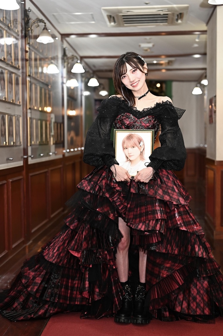 ＜AKB48 岡田奈々卒業公演＞AKB48劇場（2023年4月2日／ⒸAKB48）