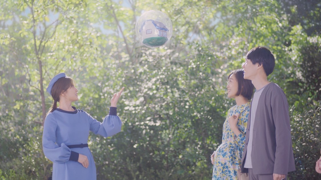 『フラット35』新TV-CM「脱炭素社会への道」篇