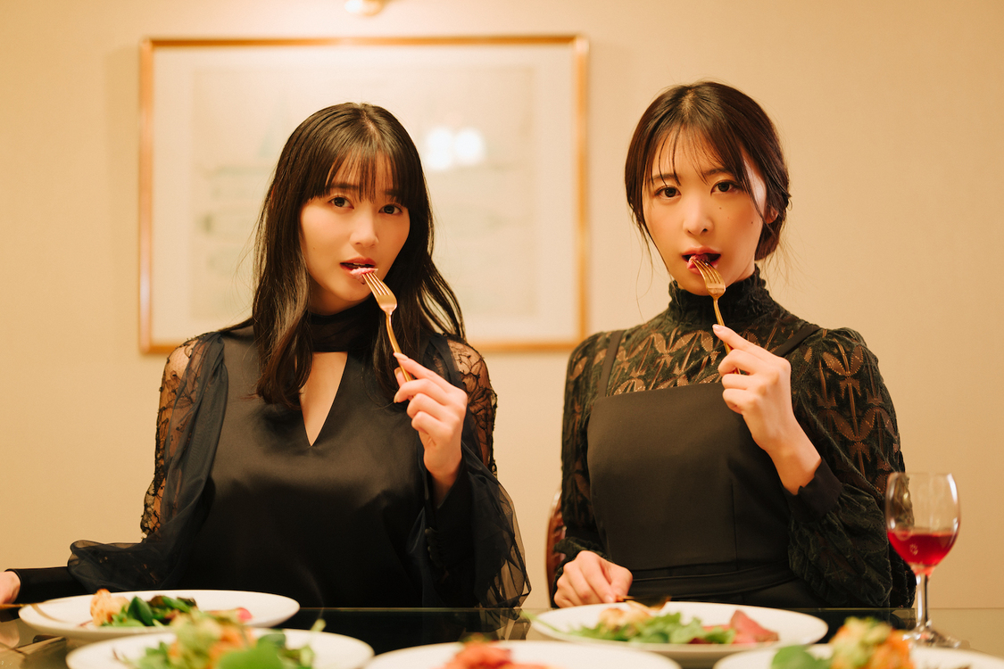 真島なおみ『週刊プレイボーイ』アザーカット（©️前康輔／週刊プレイボーイ）