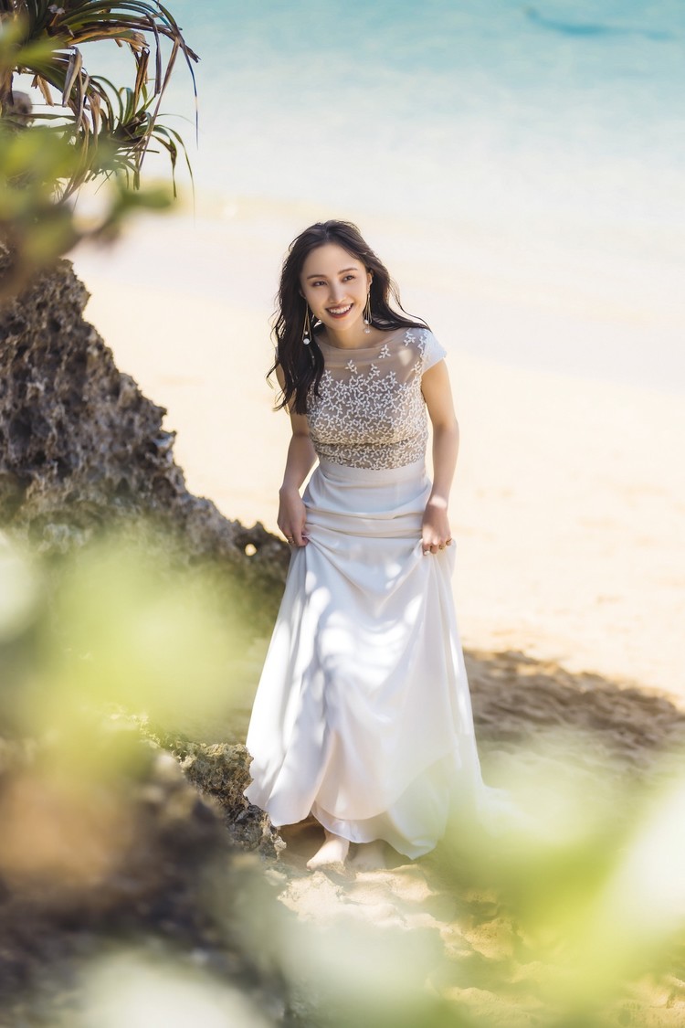 百田夏菜子（ももいろクローバーZ）『ゼクシィ国内リゾートウエディング 2023 Summer & Autumn』アザーカット