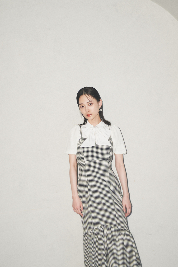 『RESEXXY』SUMMERビジュアル　山下美月（乃木坂46）