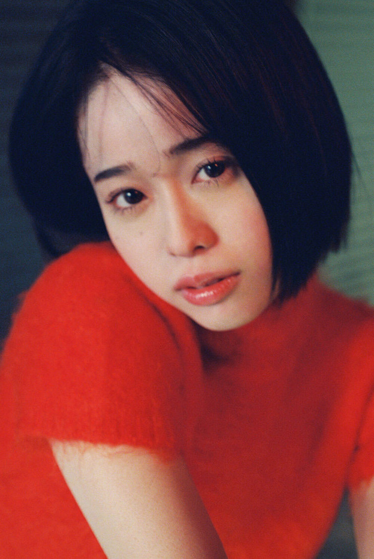 『惑溺 MINAMOフォトエッセイ』より