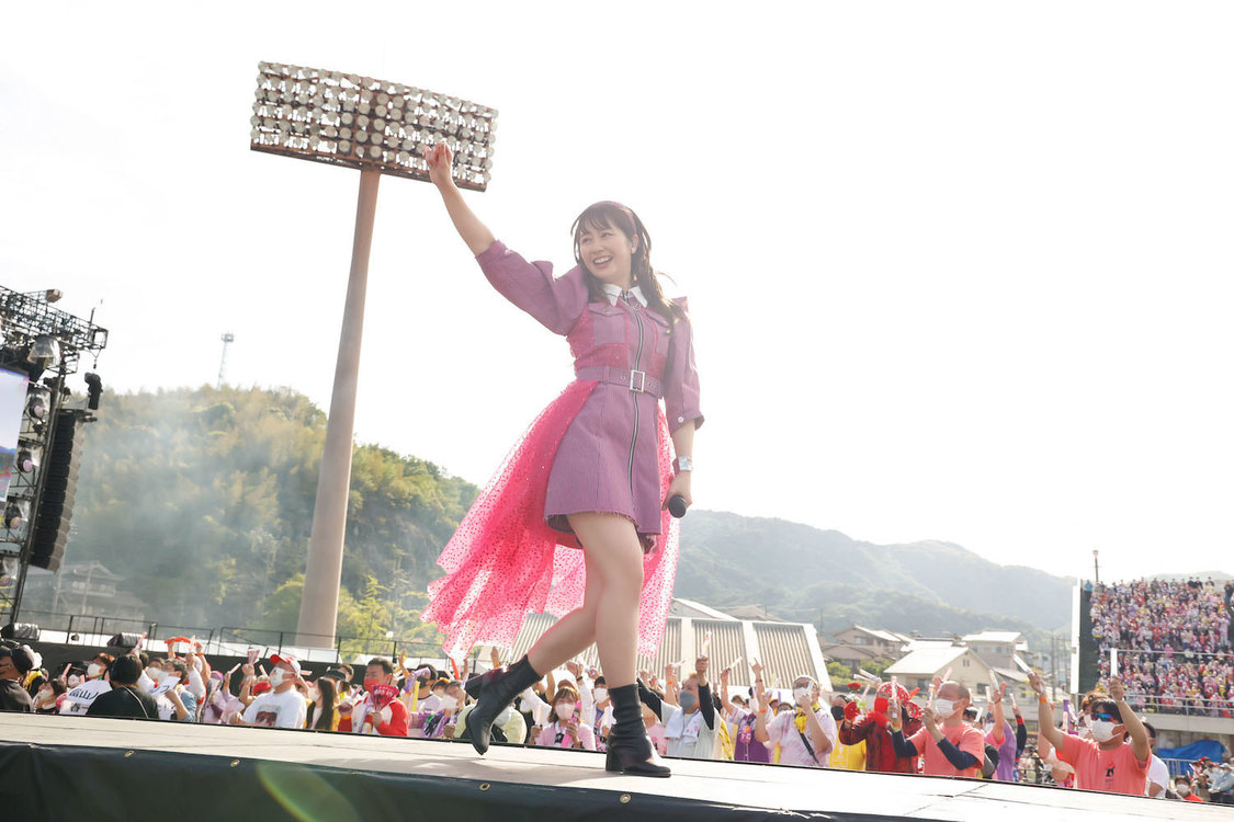 ももいろクローバーZ＜ももクロ春の一大事2023 in 福山市 〜笑顔のチカラ つなげるオモイ〜＞福山通運ローズスタジアム（2023年4月23日／©︎上飯坂一 ©︎小境勝巳）