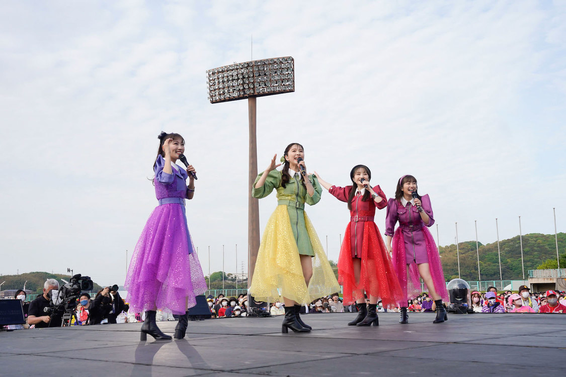 ももいろクローバーZ＜ももクロ春の一大事2023 in 福山市 〜笑顔のチカラ つなげるオモイ〜＞福山通運ローズスタジアム（2023年4月23日／©︎上飯坂一 ©︎小境勝巳）