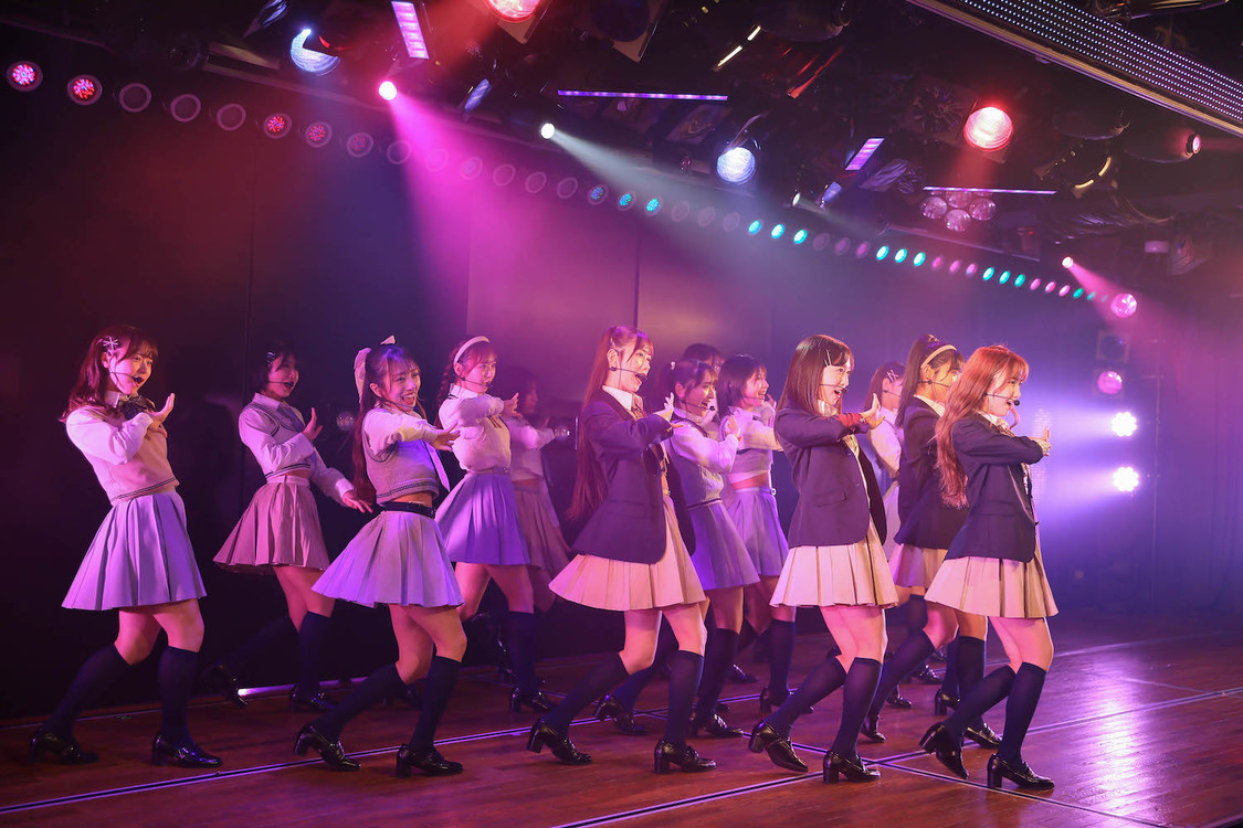 『AKB48 61stシングル「どうしても君が好きだ」発売記念 「発売日だよ！AKB48選抜メンバー&カップリングセンター全員集合SP」生配信』AKB48劇場（2023年4月26日／©️AKB48）