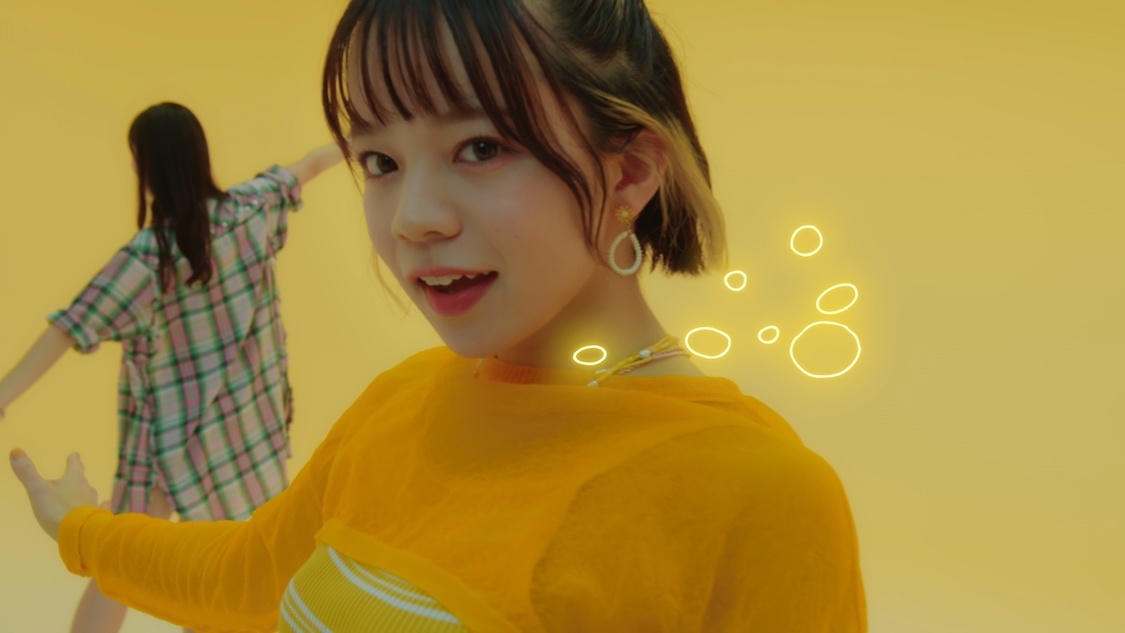 都内某所「TONAi GiRL’S」MVより