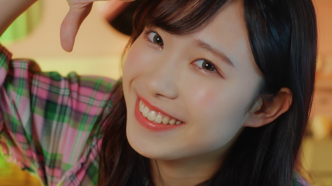 都内某所「TONAi GiRL’S」MVより