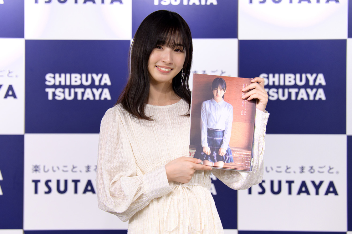 STU48 沖侑果＜1st写真集『遊泳禁⽌』発売記念イベント＞（2023年5月5日／(C)GENKOSHA Co.,Ltd. 2023）