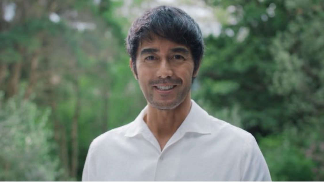 「い・ろ・は・す ごくごく自然に未来を変える水」