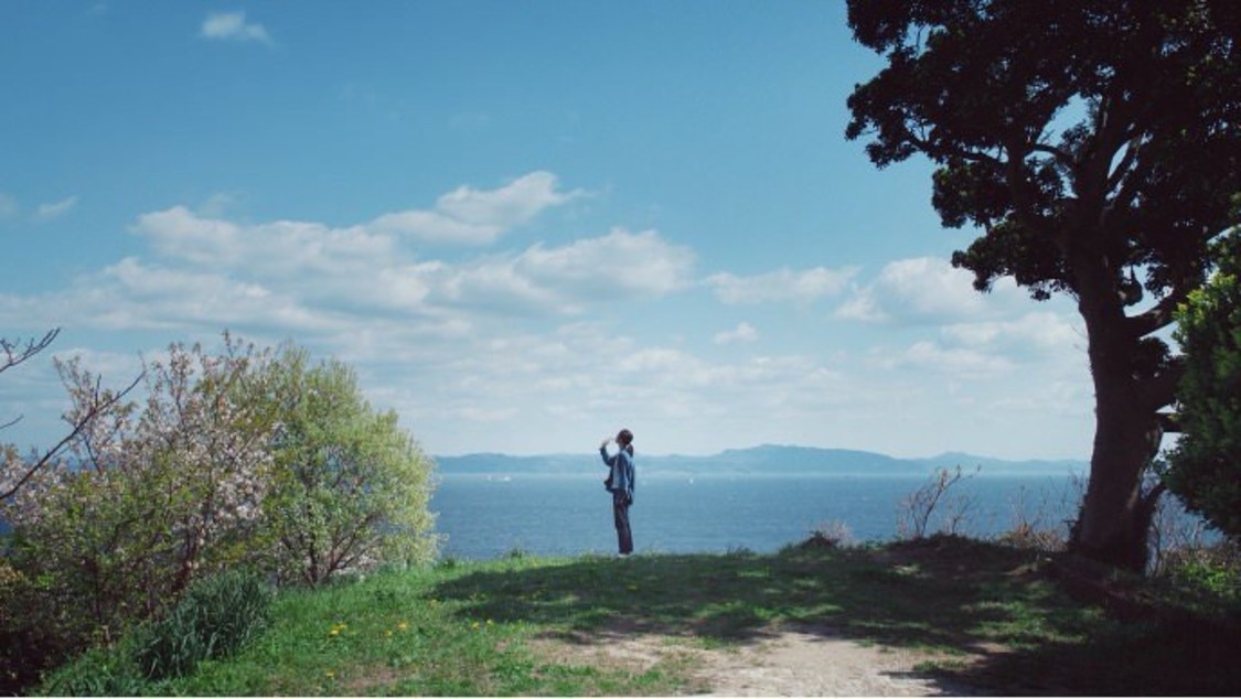 い・ろ・は・す ごくごく自然に未来を変える水 浜辺美波篇」