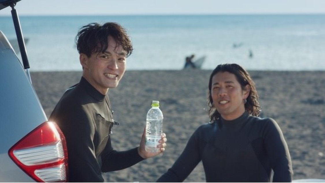 「い・ろ・は・す ごくごく自然に未来を変える水 阿部寛篇」