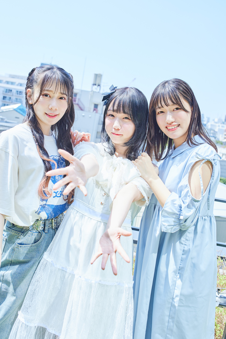 飯塚麻結、植田ひかる、井上ほの花